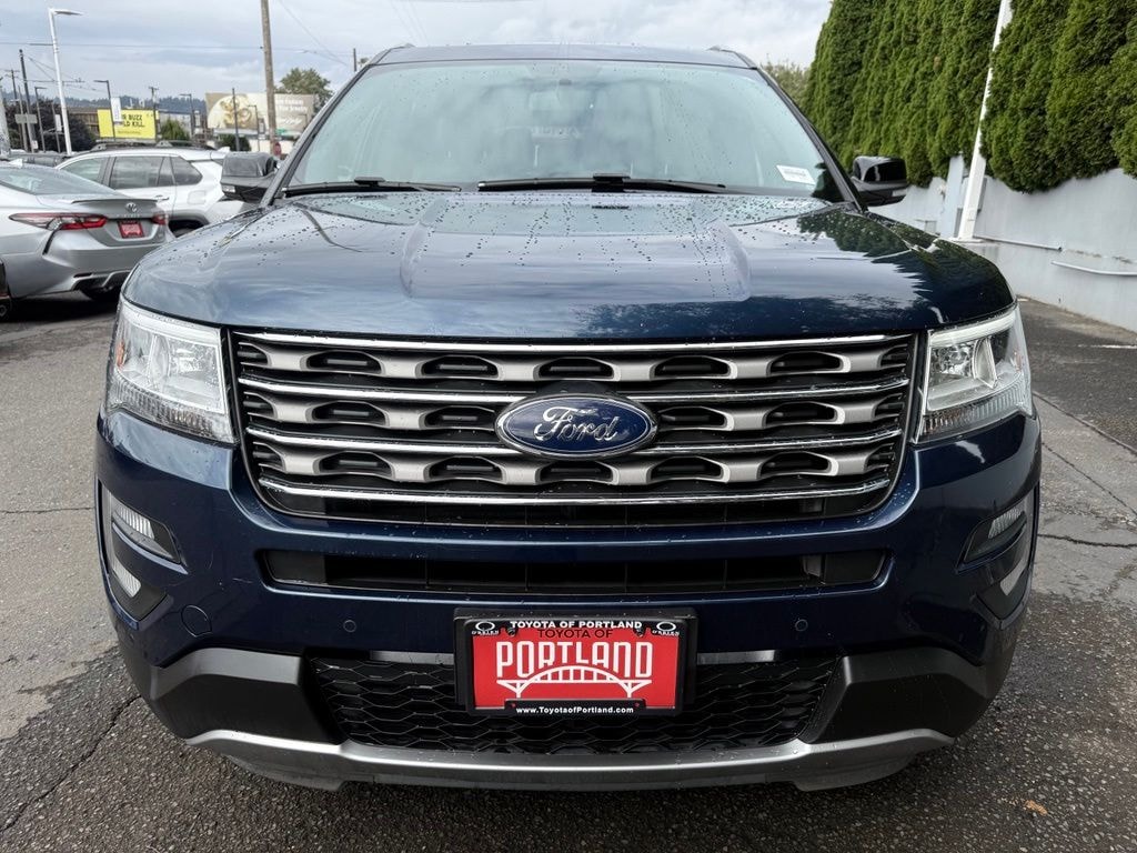 Used 2017 Ford Explorer XLT SUV