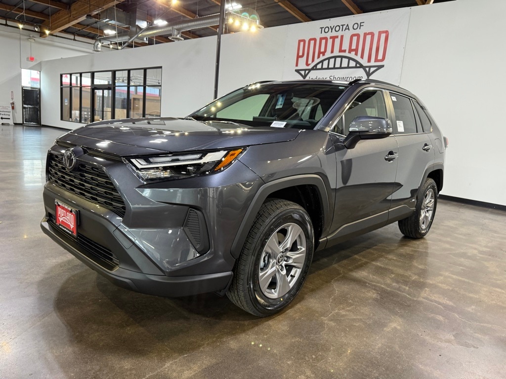 New 2025 Toyota RAV4 Hybrid XLE XLE AWD SUV