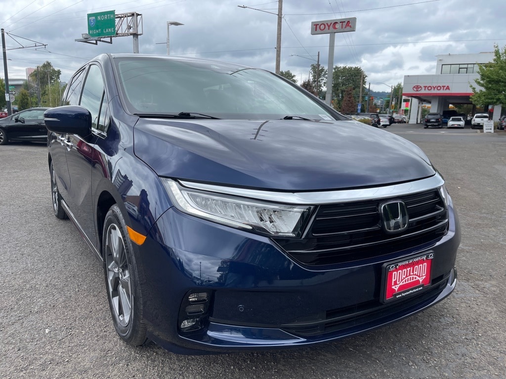 Used 2024 Honda Odyssey Elite with VIN 5FNRL6H91RB005131 for sale in Portland, OR