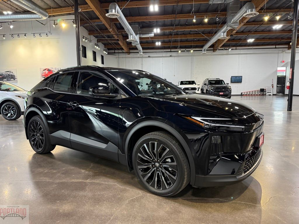 2026 Toyota C-HR XSE AWD's photo