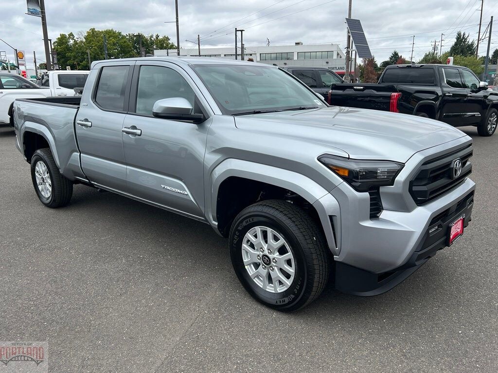 New 2026 Toyota Tacoma SR5 4X4 DBL CAB LONG BED