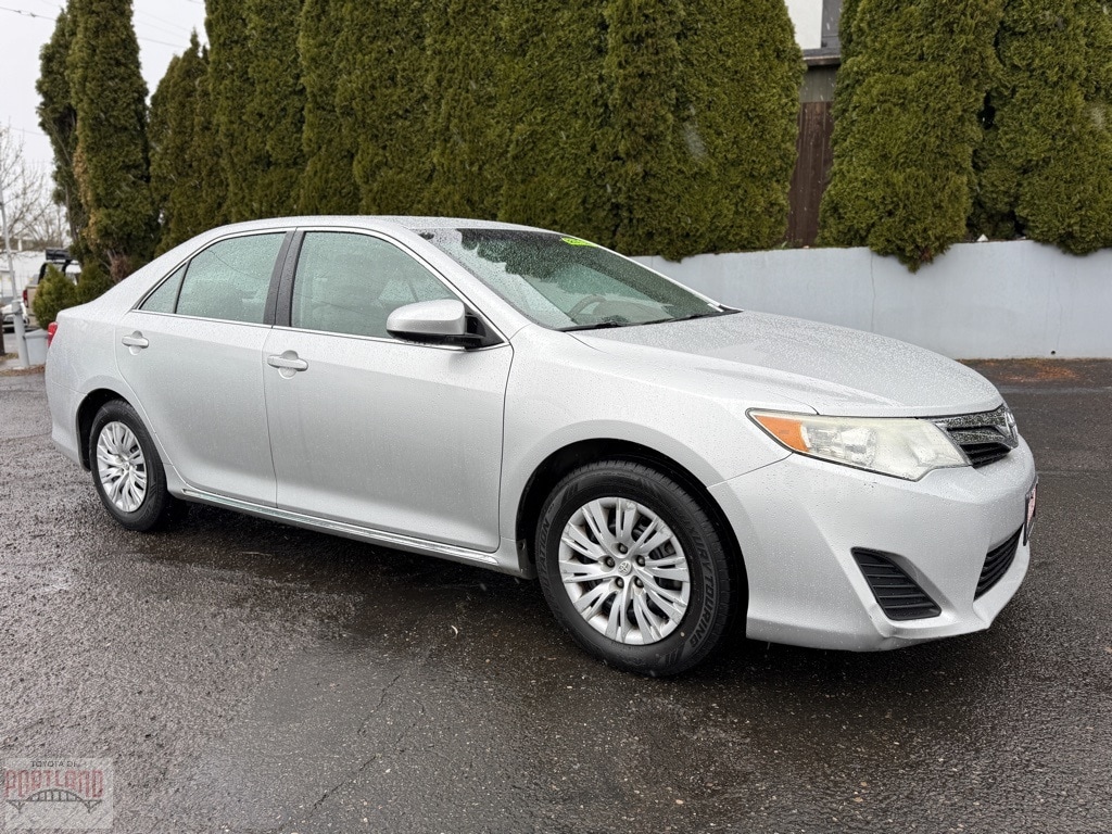 2013 Toyota Camry LE