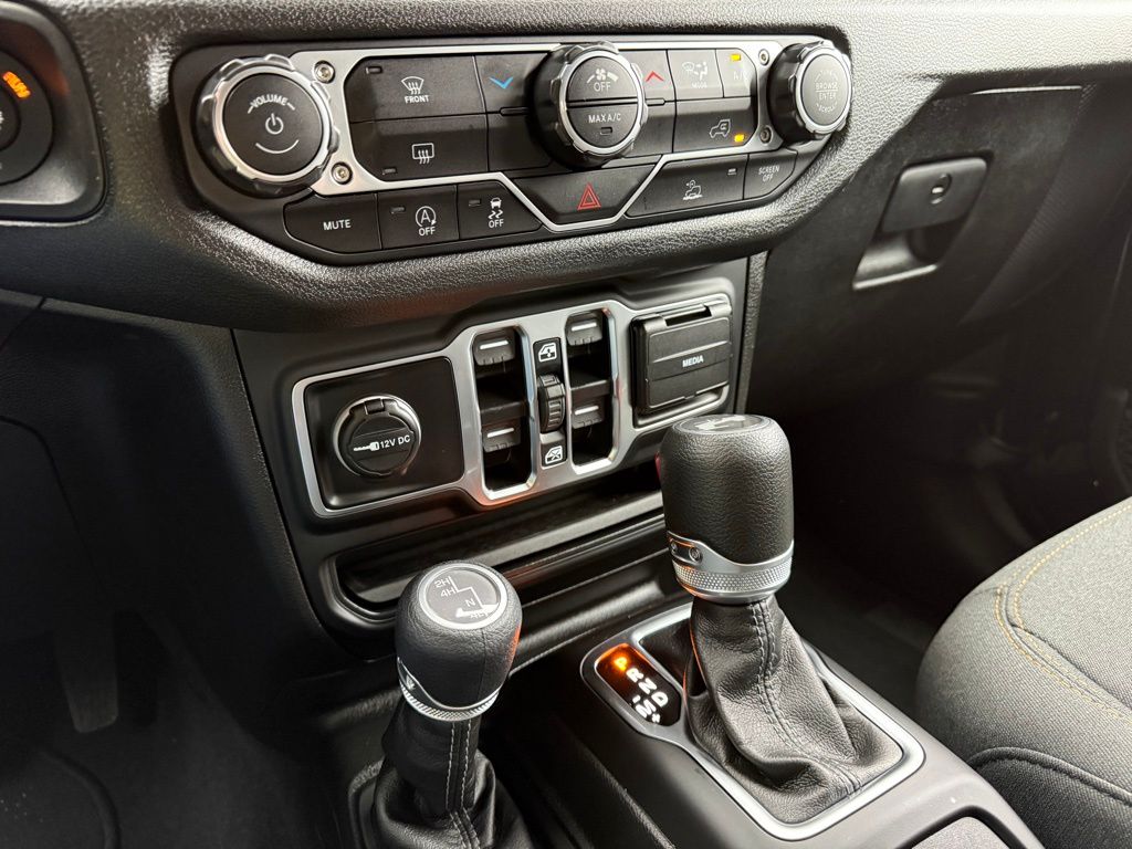 2025 Jeep Wrangler 4-Door Sport S - Photo 22