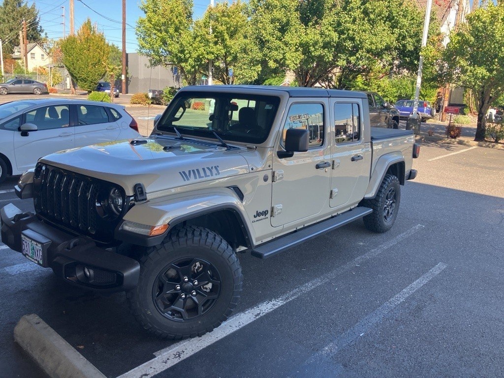 Used 2022 Jeep Gladiator Willys Truck