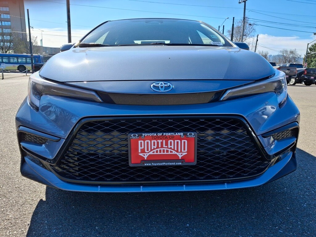 New 2026 Toyota Corolla Hybrid SE SE SEDAN