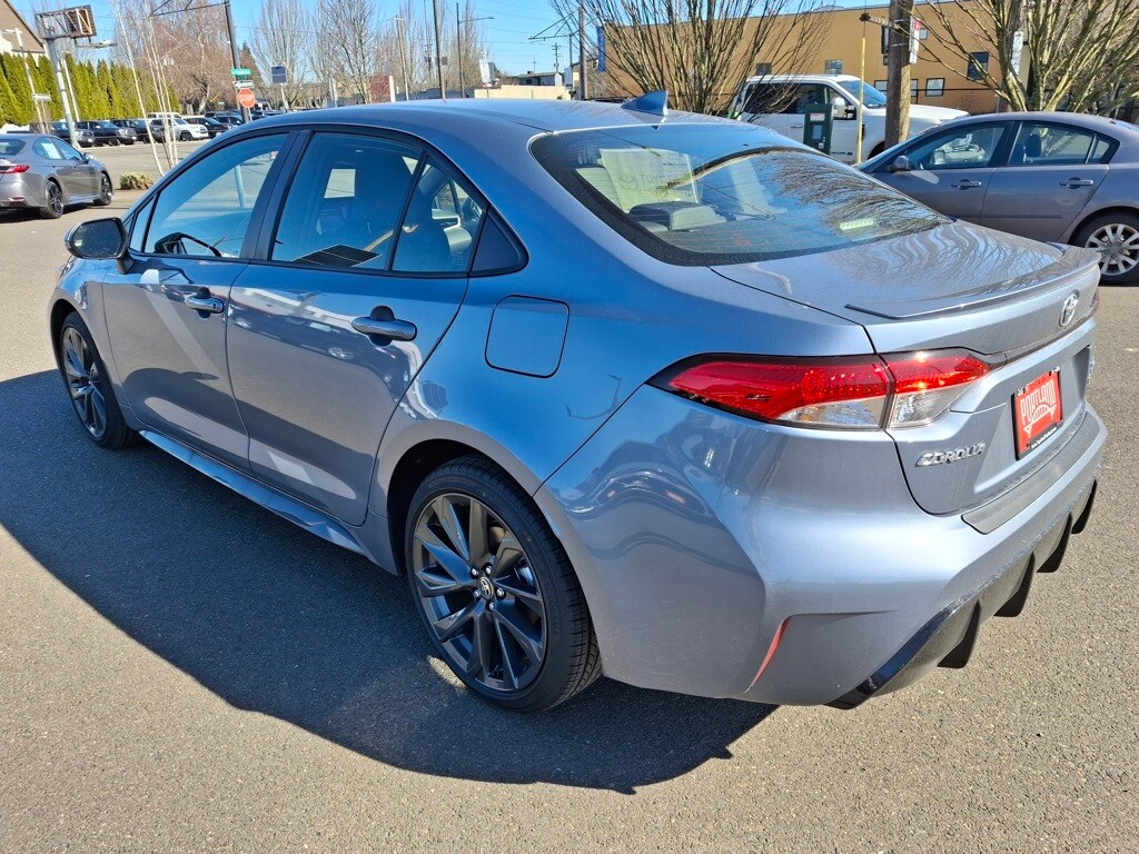 New 2026 Toyota Corolla Hybrid SE SE SEDAN