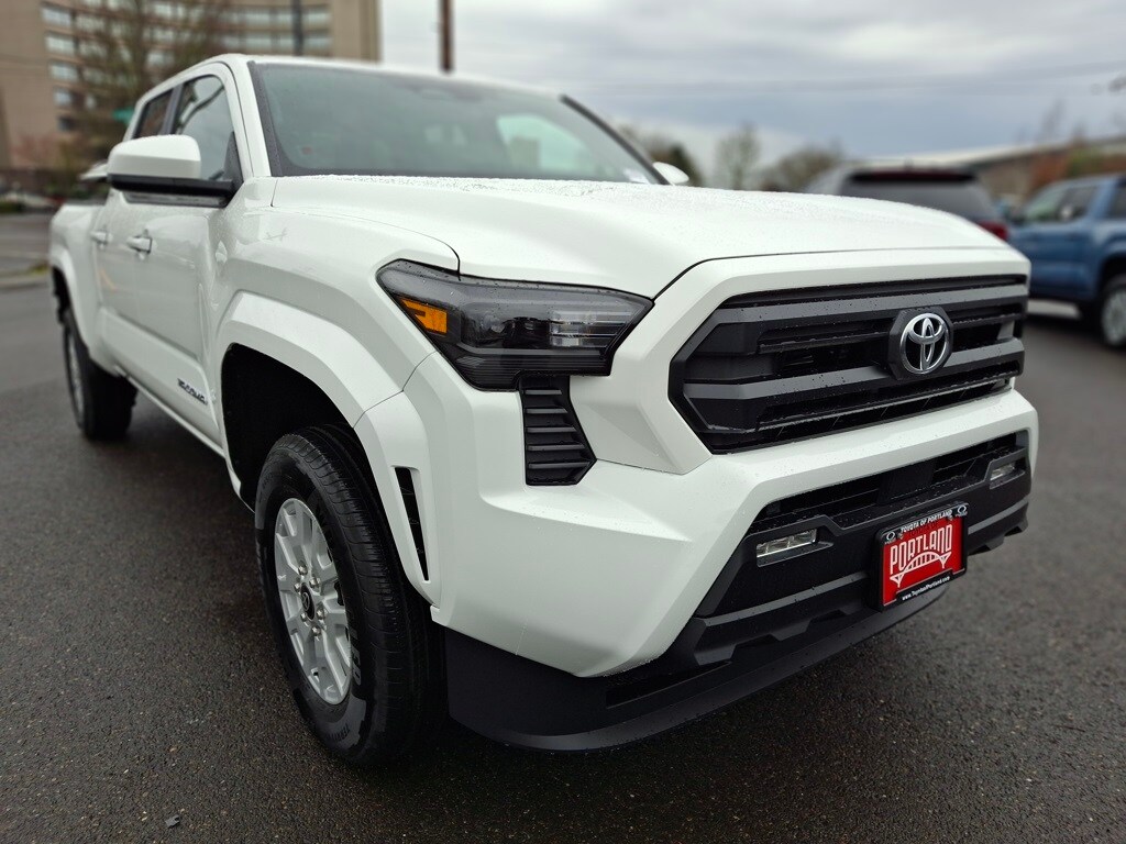 New 2026 Toyota Tacoma SR5 4X4 DBL CAB LONG BED
