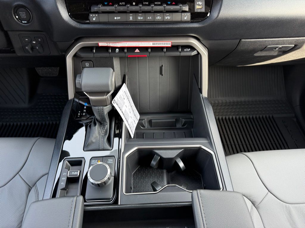 2026 Toyota Tundra SR5 - Photo 20