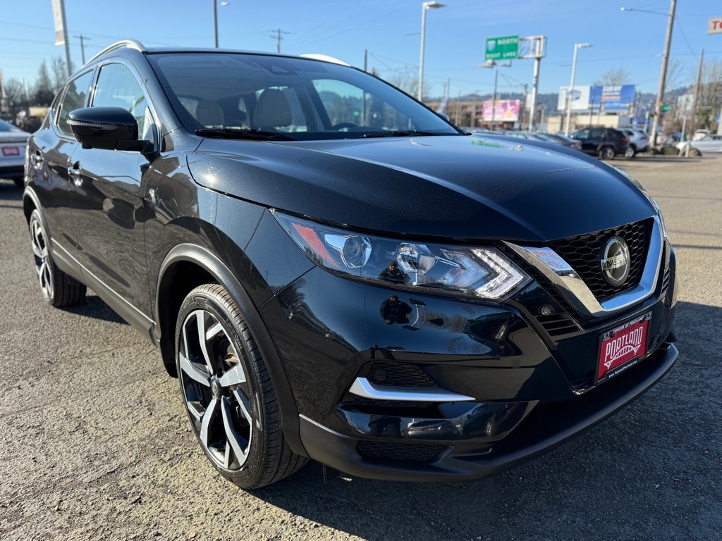 Used 2022 Nissan Rogue Sport SL SUV