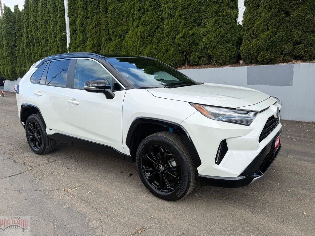 Used 2022 Toyota RAV4 Hybrid XSE SUV