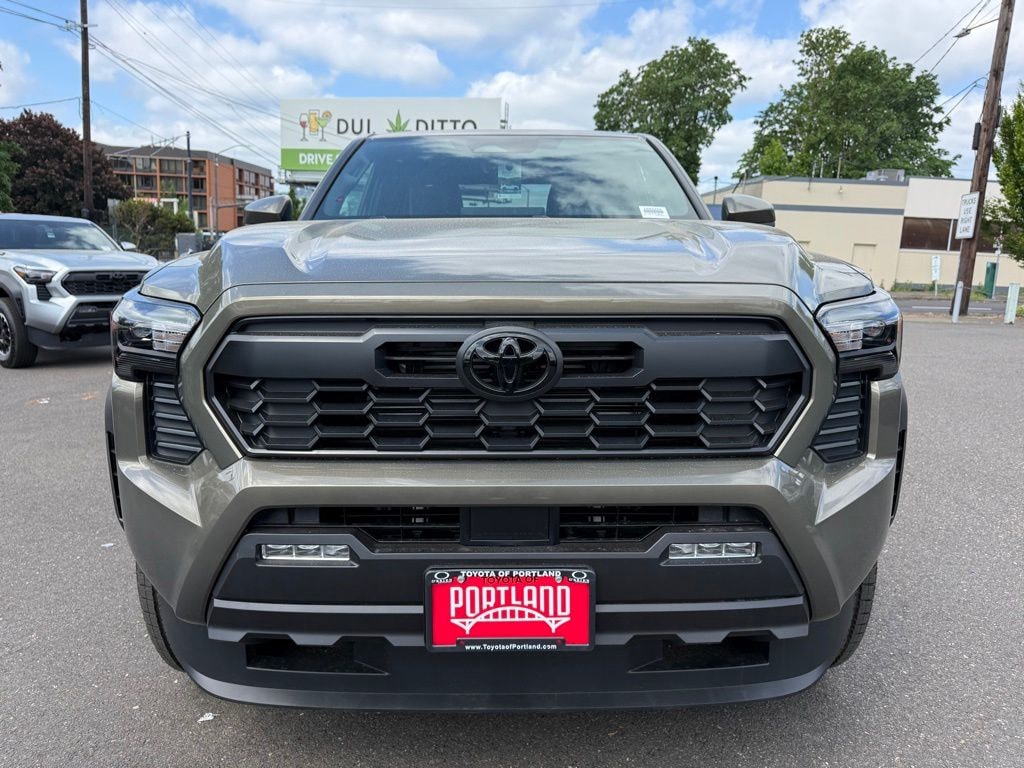 New 2026 Toyota Tacoma i-FORCE MAX TRD Off-Road 4X4 DOUBLE CAB HV