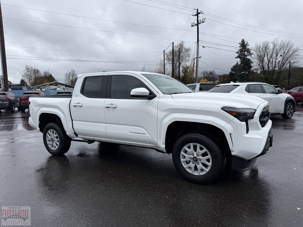 2026 Toyota Tacoma SR5's photo