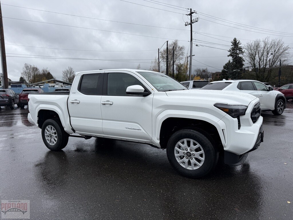 New 2026 Toyota Tacoma SR5 4X2 DOUBLE CAB