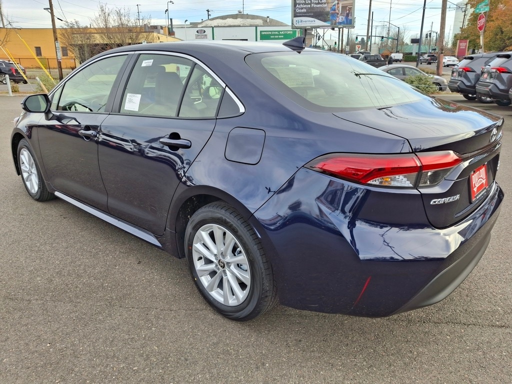 New 2026 Toyota Corolla Hybrid XLE XLE SEDAN