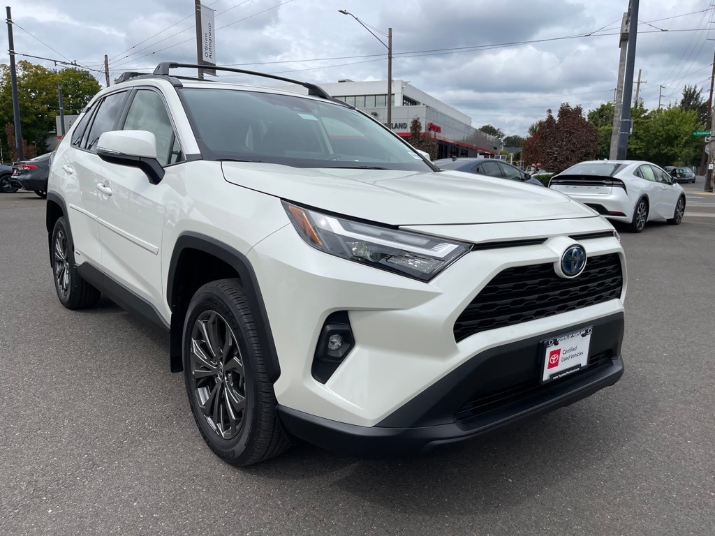 Certified 2022 Toyota RAV4 XLE Premium with VIN JTMB6RFV9ND532250 for sale in Portland, OR