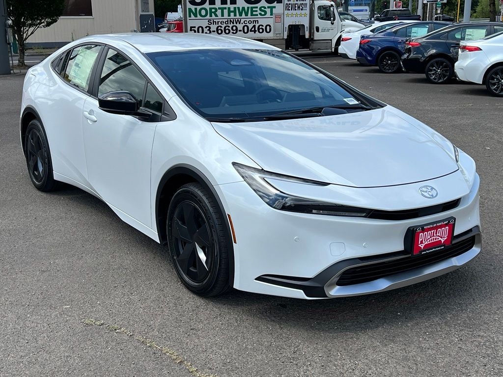 New 2026 Toyota Prius Plug-in Hybrid SE PLUG-IN HYBRID