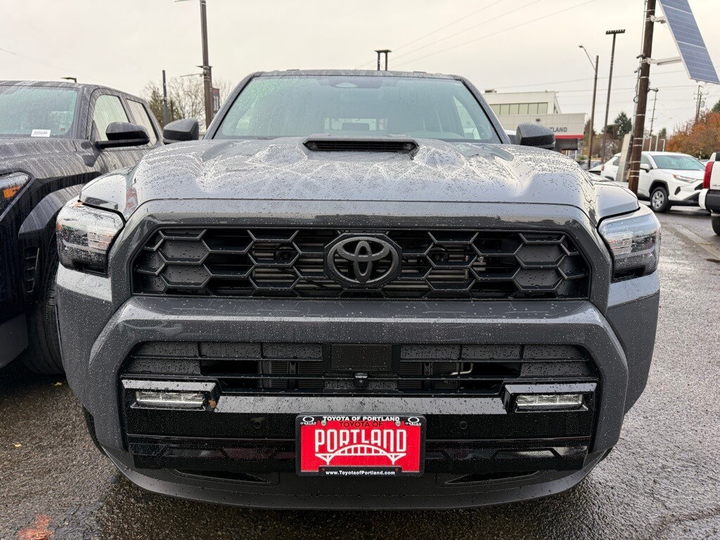 2025 Toyota 4Runner TRD Sport Premium photo 3