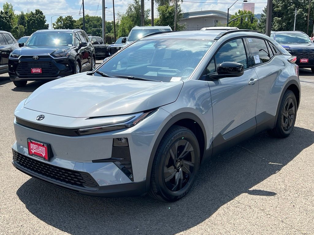 New 2026 Toyota C-HR SE SE AWD