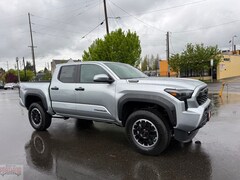 2026 Toyota Tacoma i-FORCE MAX TRD Off-Road 4X4 DOUBLE CAB HV