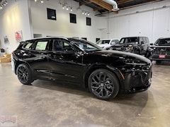 2025 Toyota Crown Signia Limited LIMITED