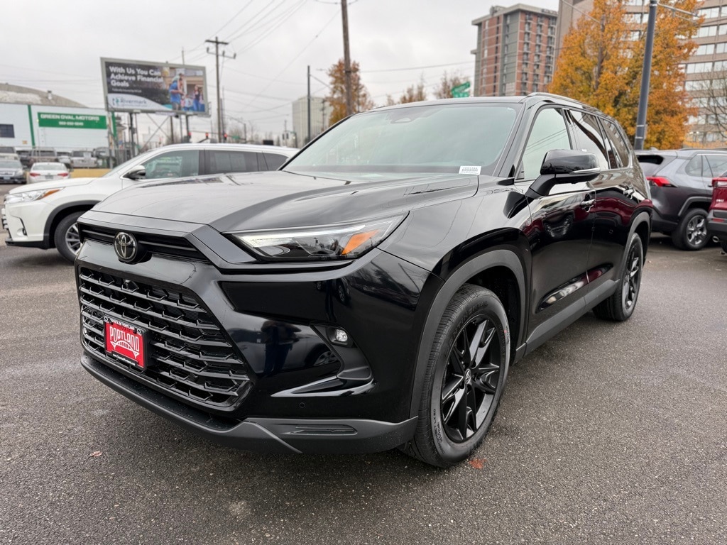 New 2026 Toyota Grand Highlander Hybrid Nightshade NIGHTSHADE HYBRID