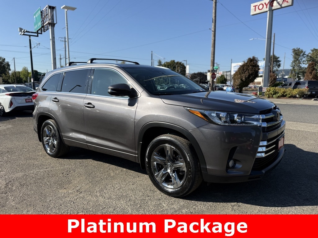 Used 2018 Toyota Highlander Limited Platinum SUV