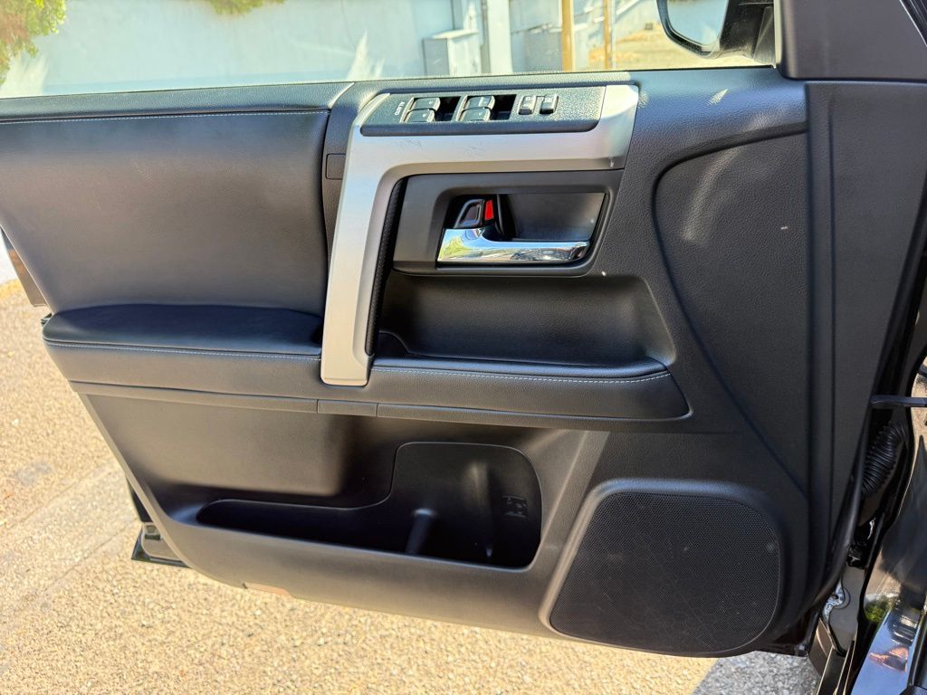 2023 Toyota 4Runner SR5 Premium - Photo 22