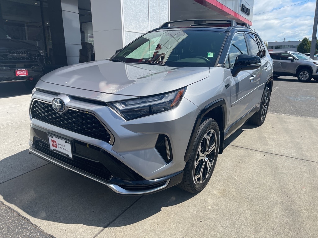 Certified 2022 Toyota RAV4 XSE with VIN JTMEB3FV0ND099035 for sale in Northfield, Minnesota