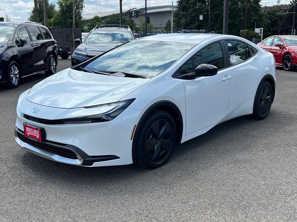 New 2026 Toyota Prius Plug-in Hybrid SE PLUG-IN HYBRID