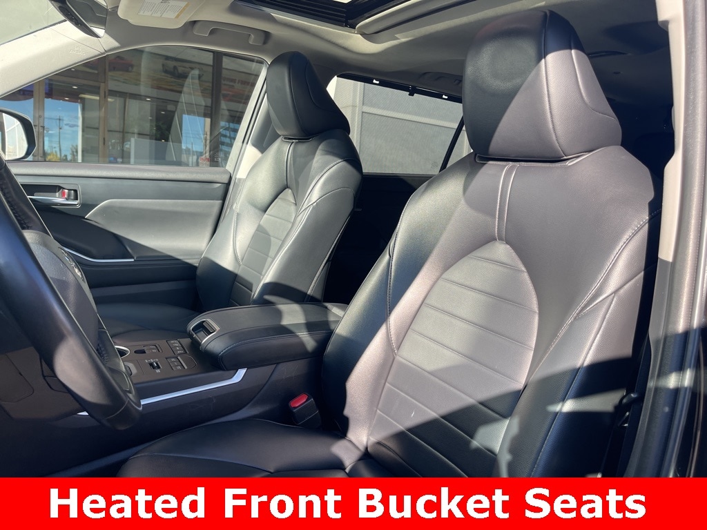 Used 2022 Toyota Highlander XLE SUV