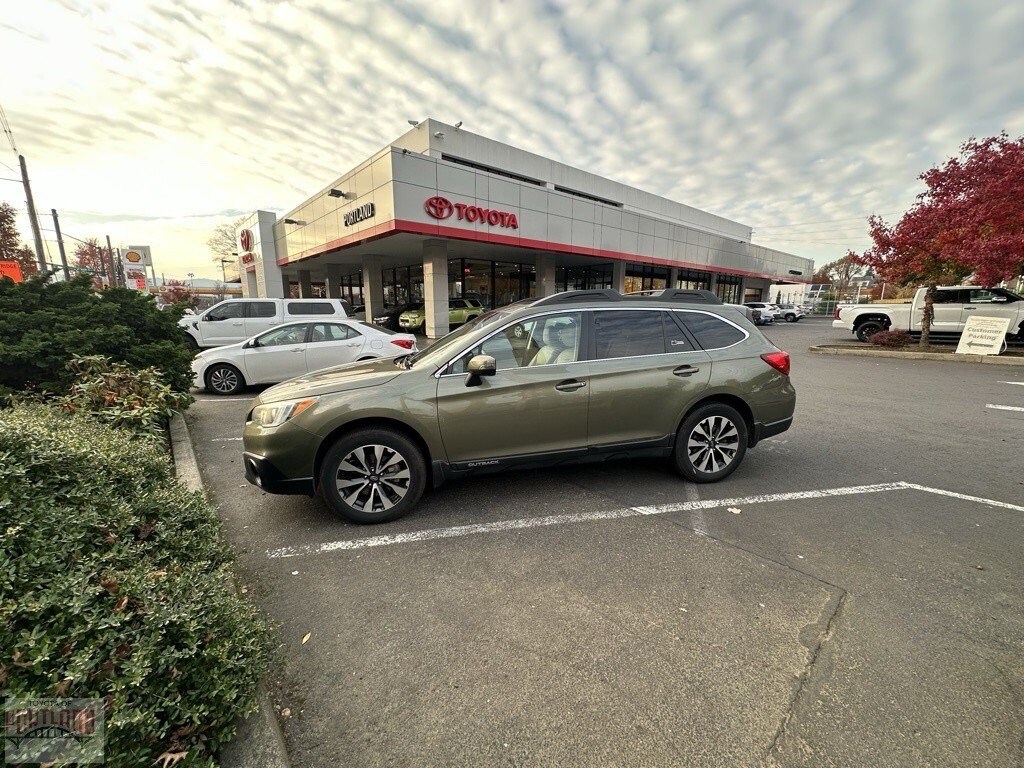 Used 2016 Subaru Outback 2.5i SUV