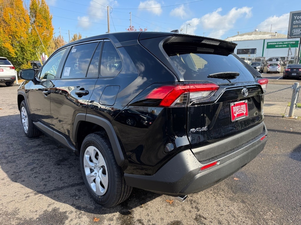 New 2025 Toyota RAV4 LE LE AWD SUV
