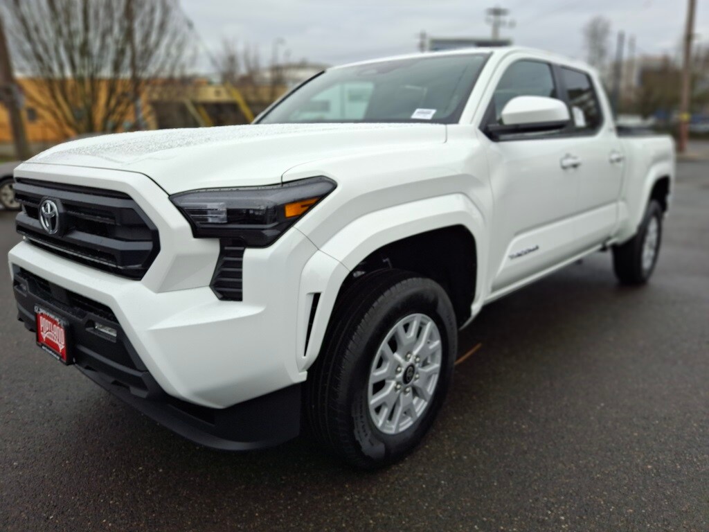 New 2026 Toyota Tacoma SR5 4X4 DBL CAB LONG BED
