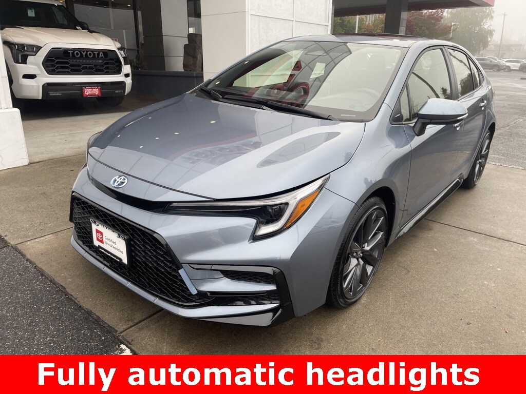 Certified 2025 Toyota Corolla Hybrid SE Sedan