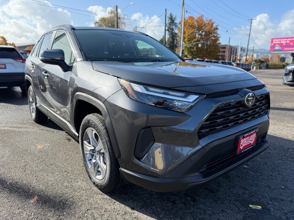 New 2025 Toyota RAV4 Hybrid XLE XLE AWD SUV