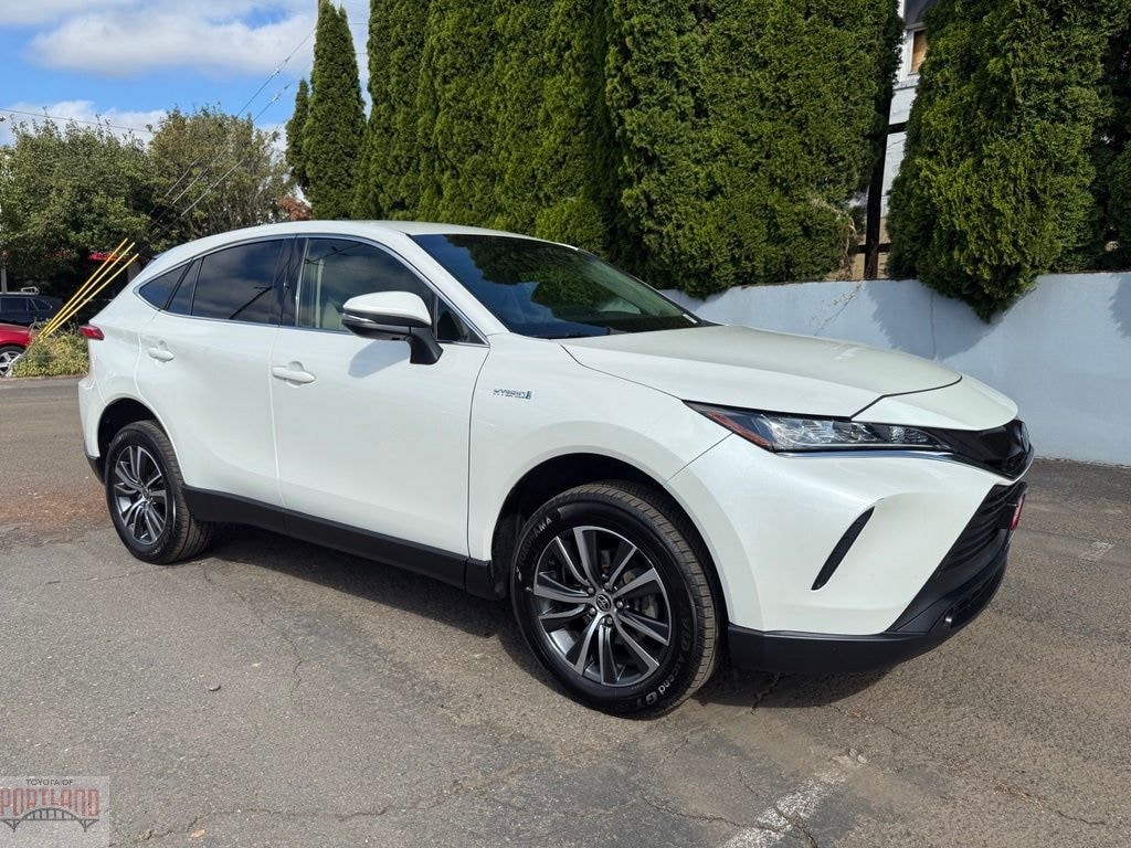 Used 2021 Toyota Venza LE SUV