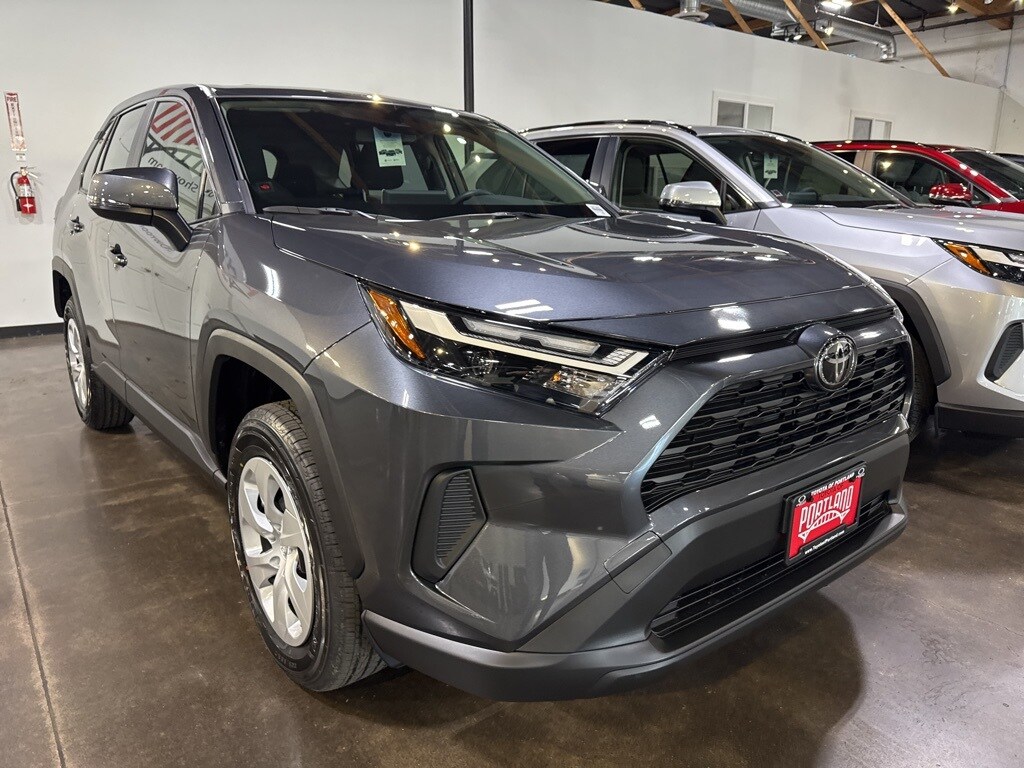 New 2025 Toyota RAV4 LE LE AWD SUV