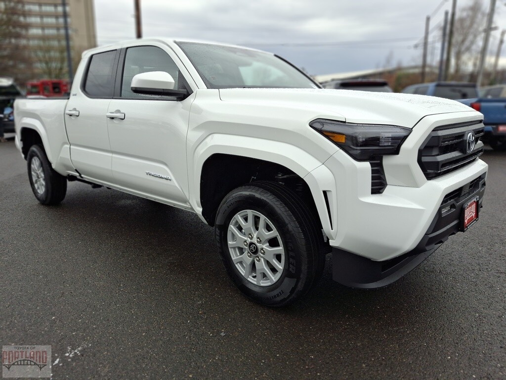 New 2026 Toyota Tacoma SR5 4X4 DBL CAB LONG BED