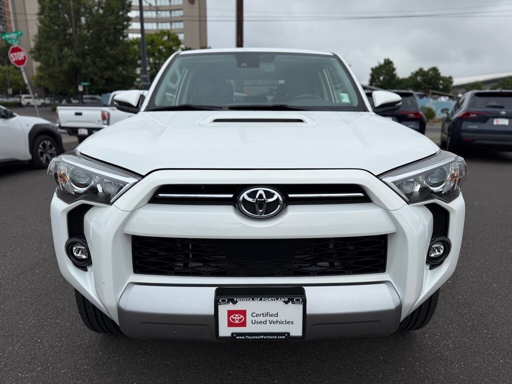 2024 Toyota 4Runner TRD Off-Road Premium photo 3