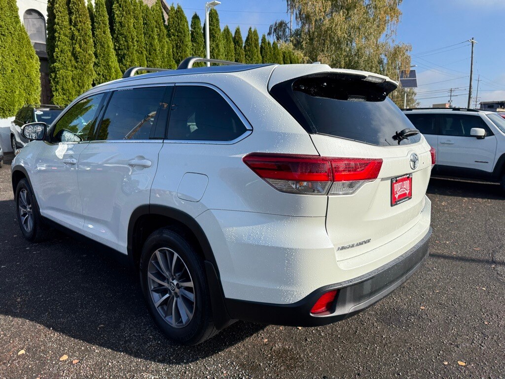 2019 Toyota Highlander XLE photo 4