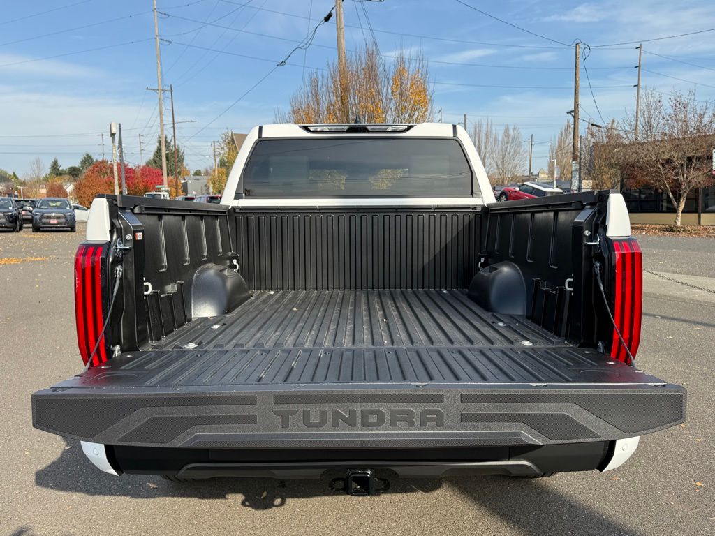 2026 Toyota Tundra SR5 - Photo 7