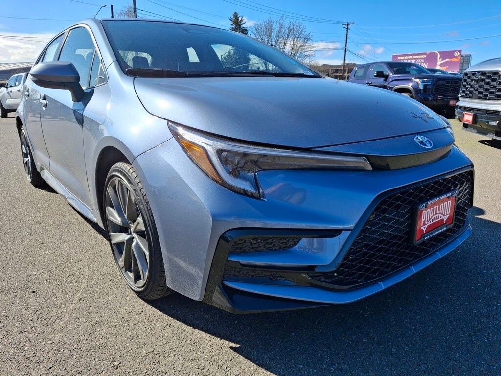 New 2026 Toyota Corolla Hybrid SE SE SEDAN