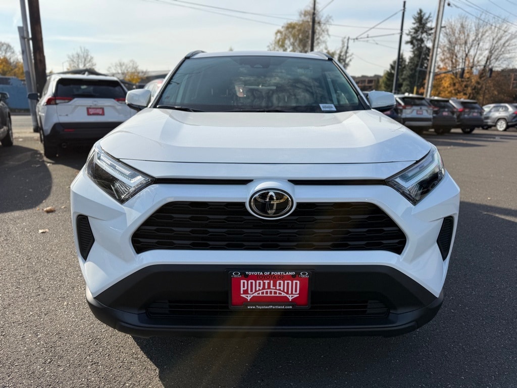 New 2025 Toyota RAV4 XLE XLE AWD SUV