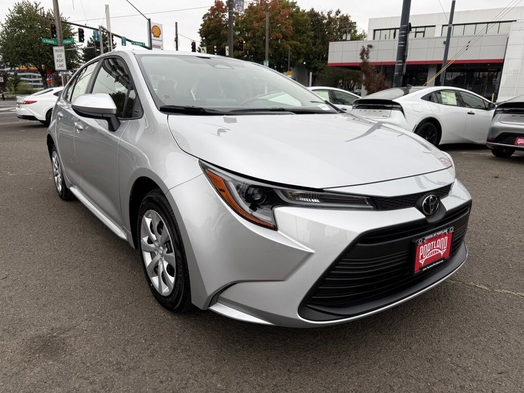 New 2027 Toyota Corolla LE LE