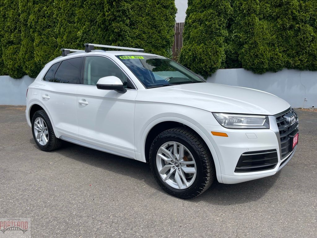 2020 Audi Q5 45 quattro S tronic Premium's photo