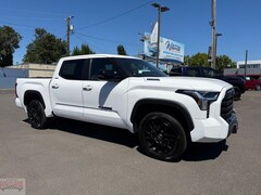 2026 Toyota Tundra i-FORCE MAX Limited LIMITED CREWMAX 5.5