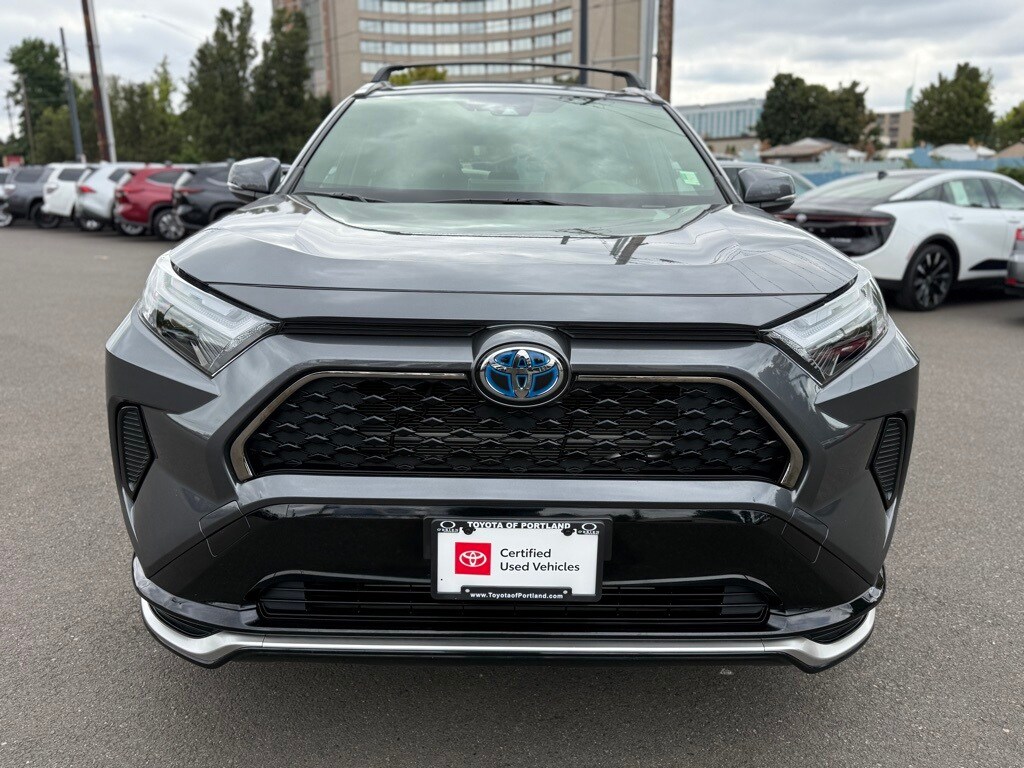 2023 Toyota RAV4 Prime SE photo 2