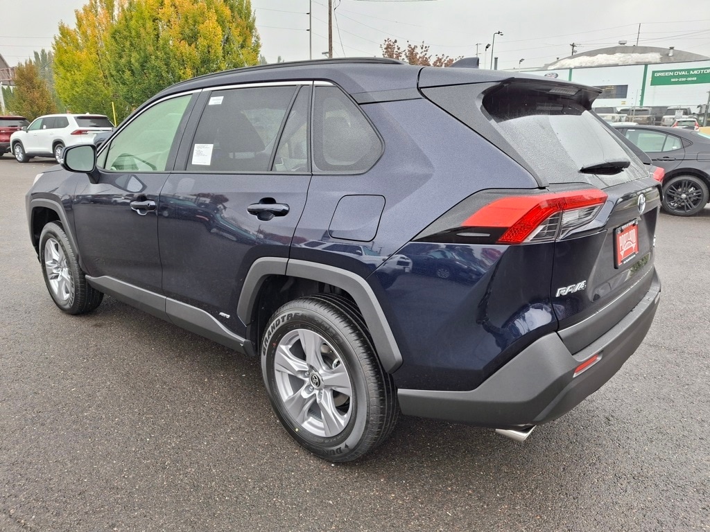 New 2025 Toyota RAV4 Hybrid XLE XLE AWD SUV