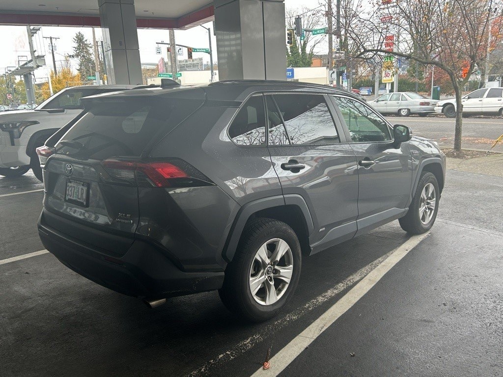 Used 2019 Toyota RAV4 Hybrid XLE SUV