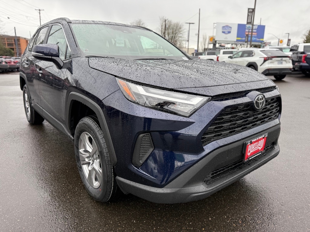 New 2025 Toyota RAV4 Hybrid XLE XLE AWD SUV